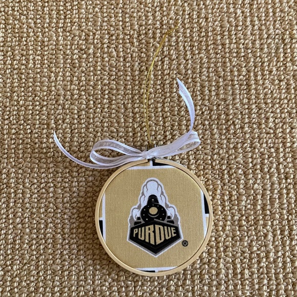 Purdue University Boilermakers Christmas Ornament - Picture 1 of 1